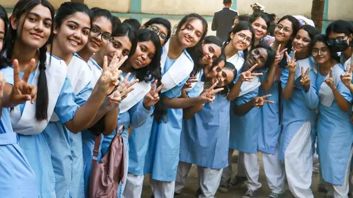 এসএসসি ও সমমানে গড় পাসের হার ৮০.৩৯ শতাংশ এসএসসি_ও_সমমানে_গড়_পাসের_হার_৮০_৩৯_শতাংশ